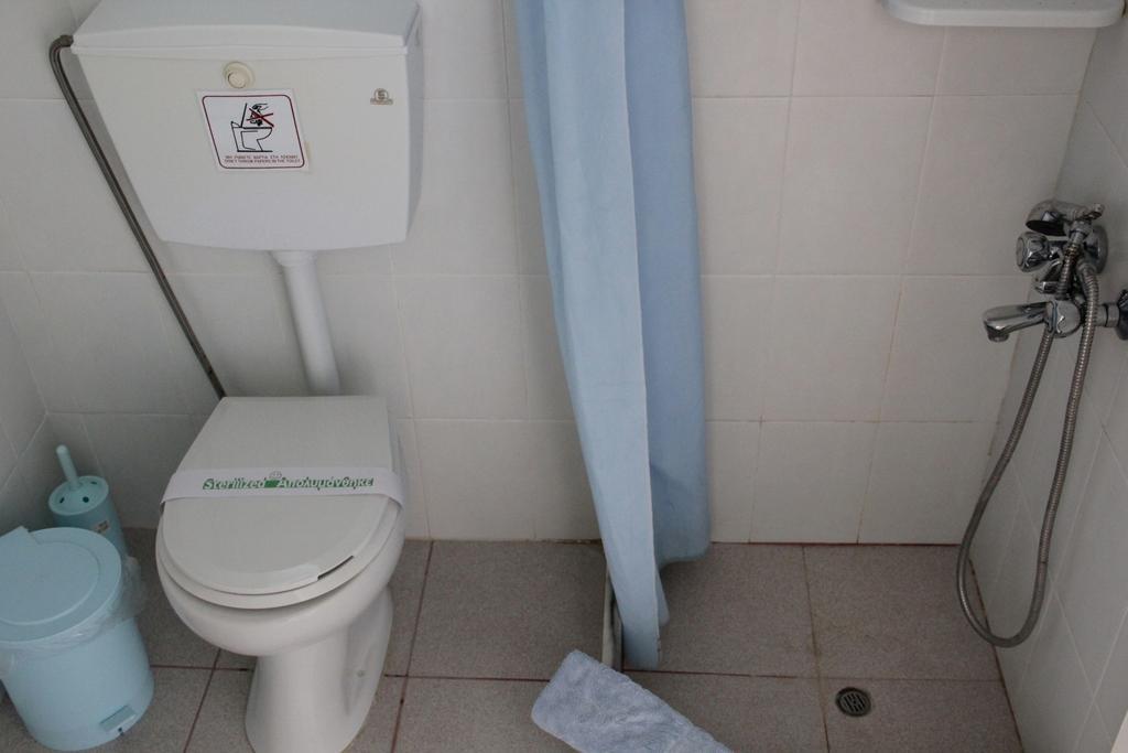 Maria Rooms Agia Ermioni ภายนอก รูปภาพ